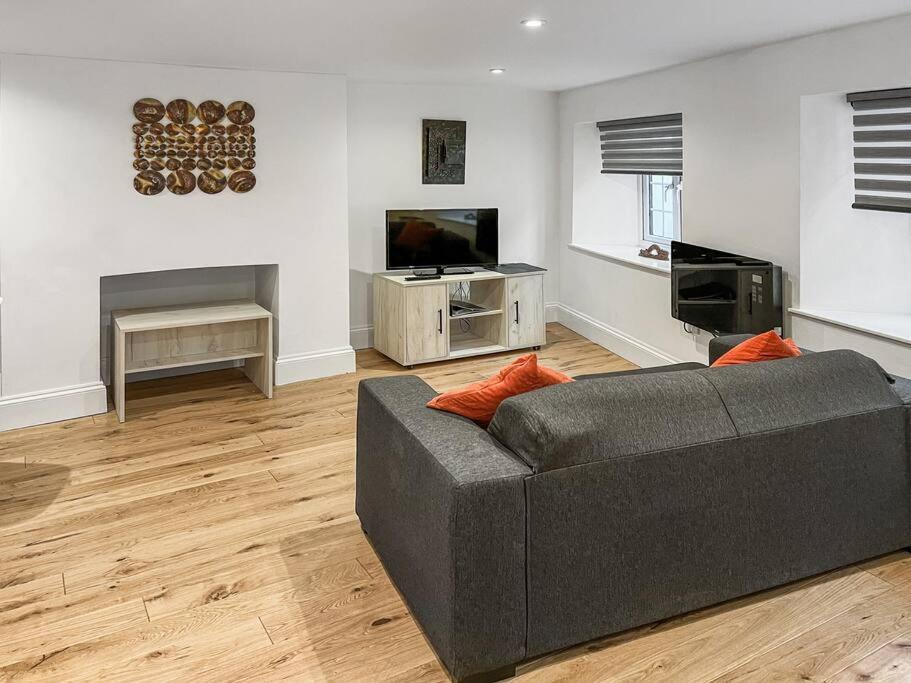 Cosy 1-Bdr W/ Free Parking In Central Reading Luaran gambar